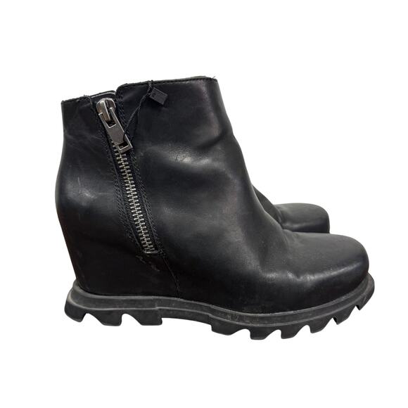 Sorel Joan Of Arctic™ Wedge II Zip Bootie - Picture 2 of 5